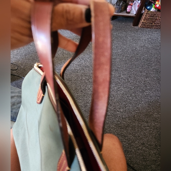 Dooney & Burke bag - Picture 8 of 9